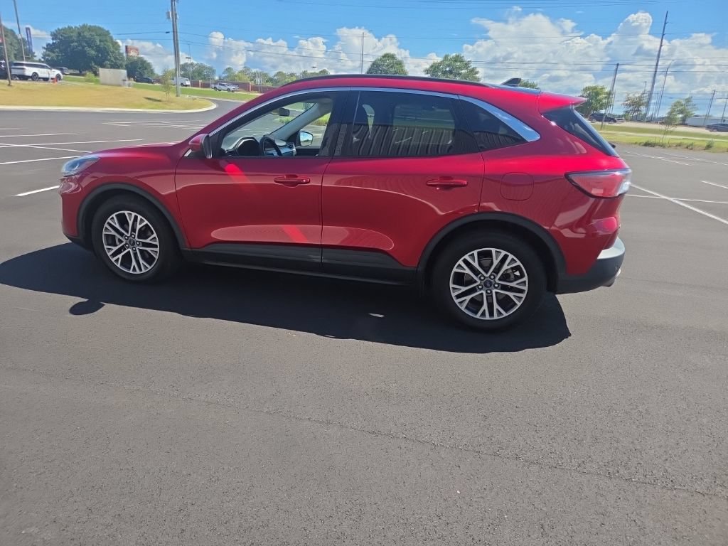 Used 2022 Ford Escape SEL FWD image 8