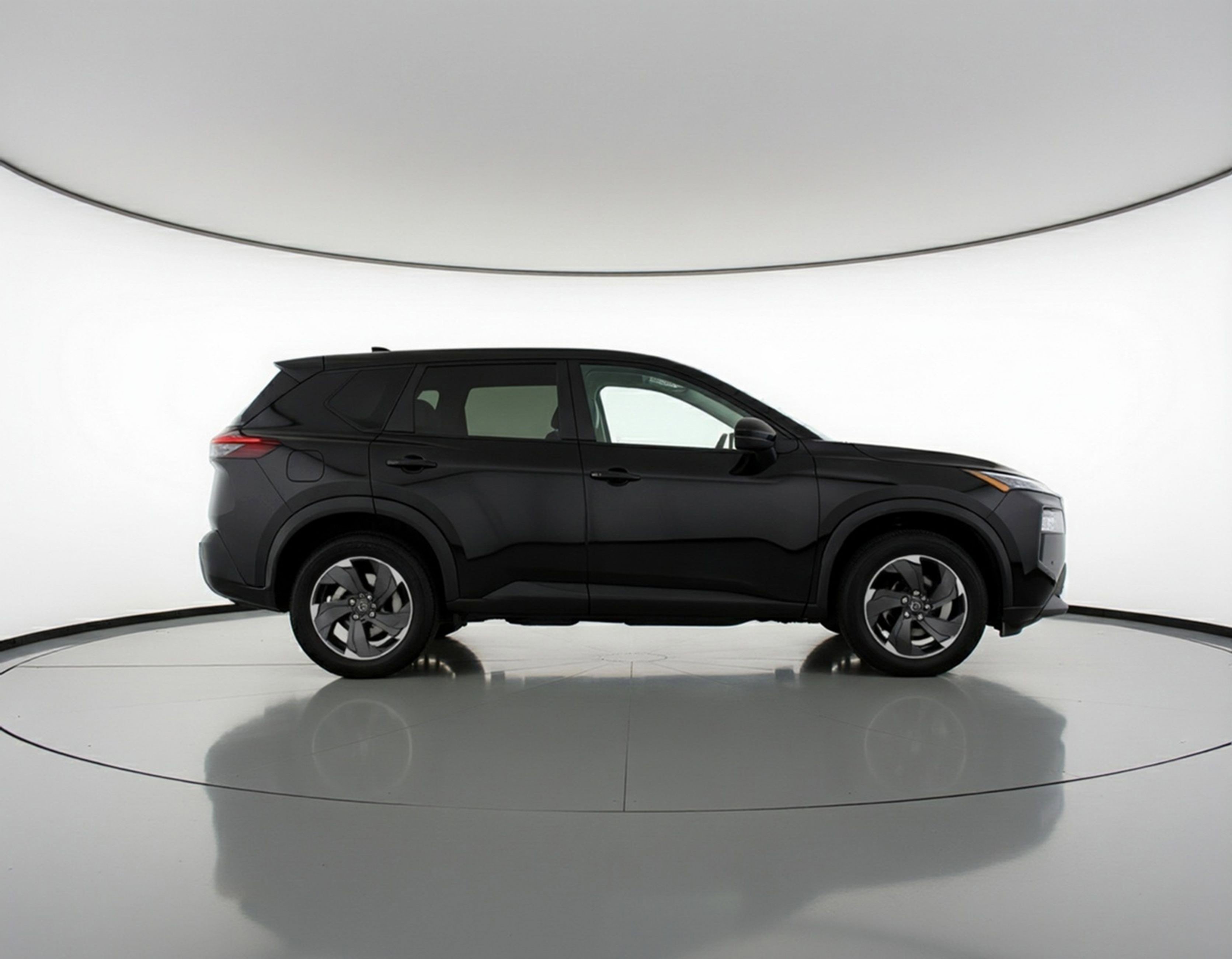 Used 2025 Nissan Rogue SV FWD image 11