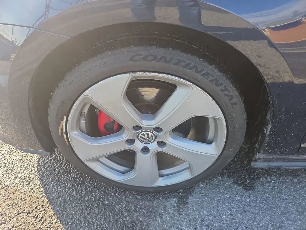 Used 2017 Volkswagen GTI S image 21