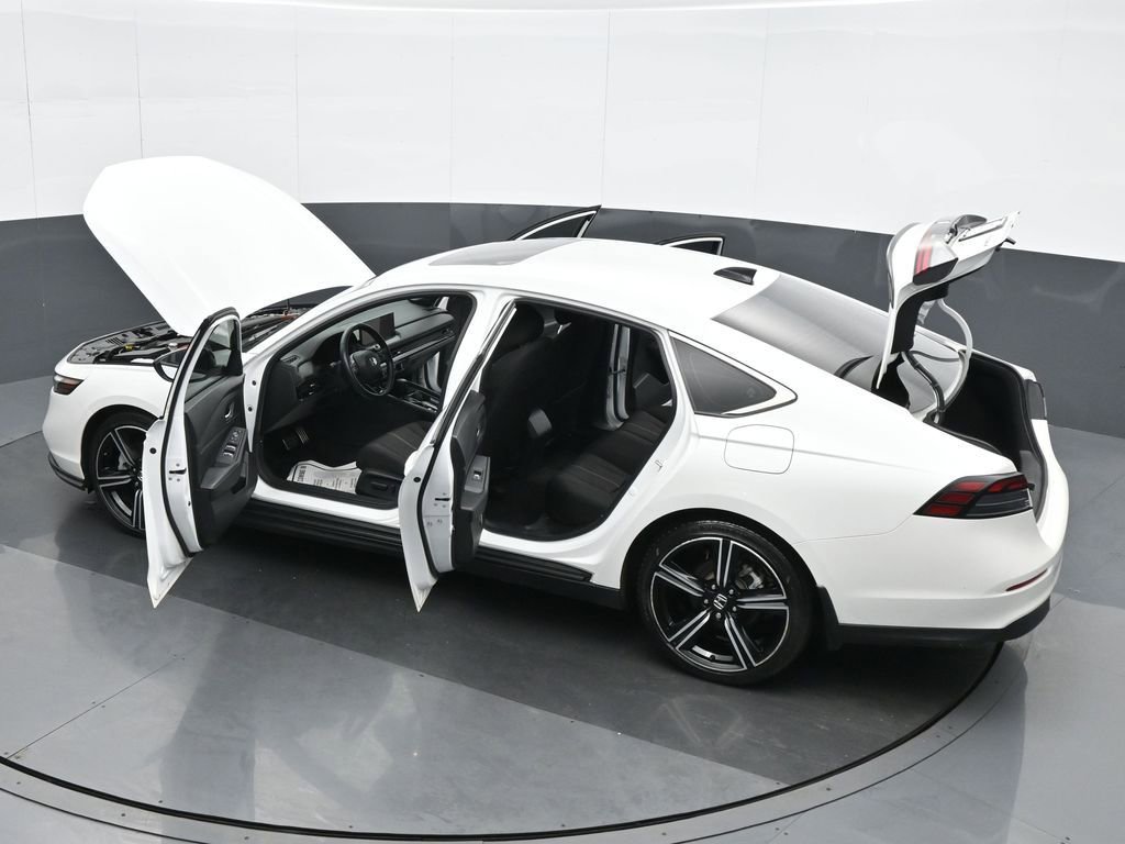 Used 2023 Honda Accord Sport image 38