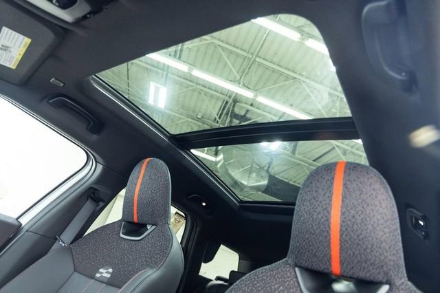 Certified 2025 MINI Cooper Countryman John Cooper Works w/ Comfort Package Max image 29