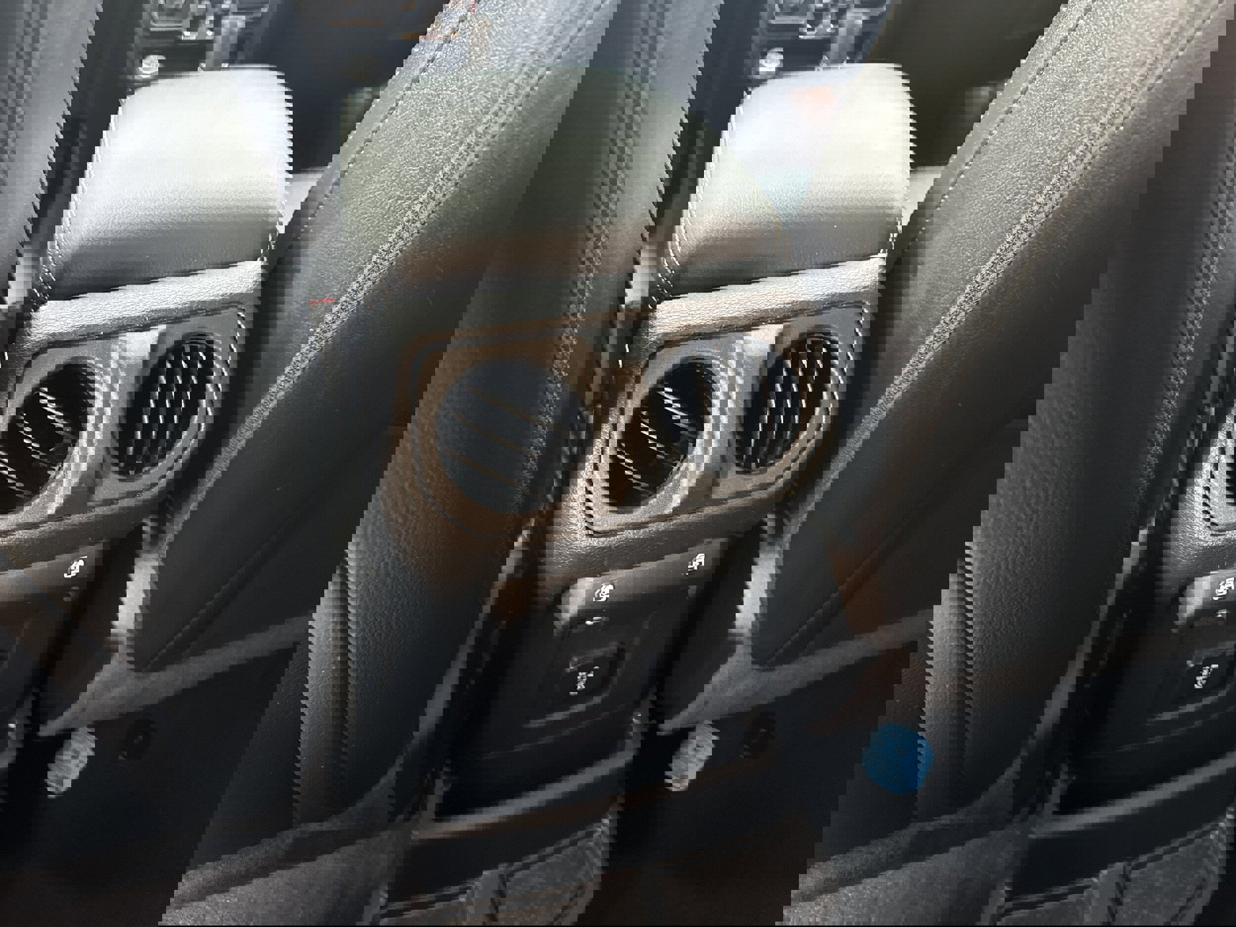 Used 2023 Jeep Wrangler Sahara w/ Cold Weather Group image 15