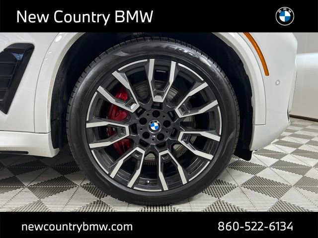 Used 2026 BMW X5 xDrive50e image 9