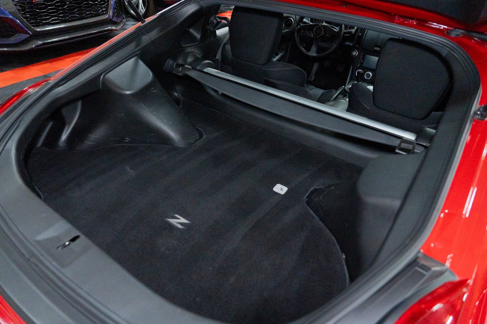Used 2016 Nissan 370Z Coupe RWD image 21