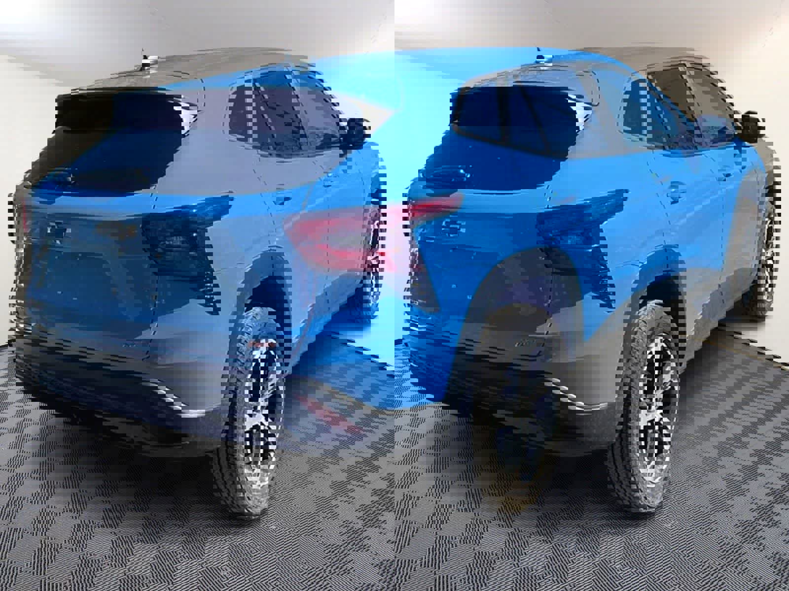 Used 2024 Chevrolet Trax RS w/ Driver Confidence Package FWD image 8