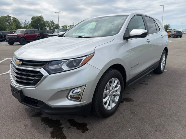 Used 2021 Chevrolet Equinox LT FWD image 2