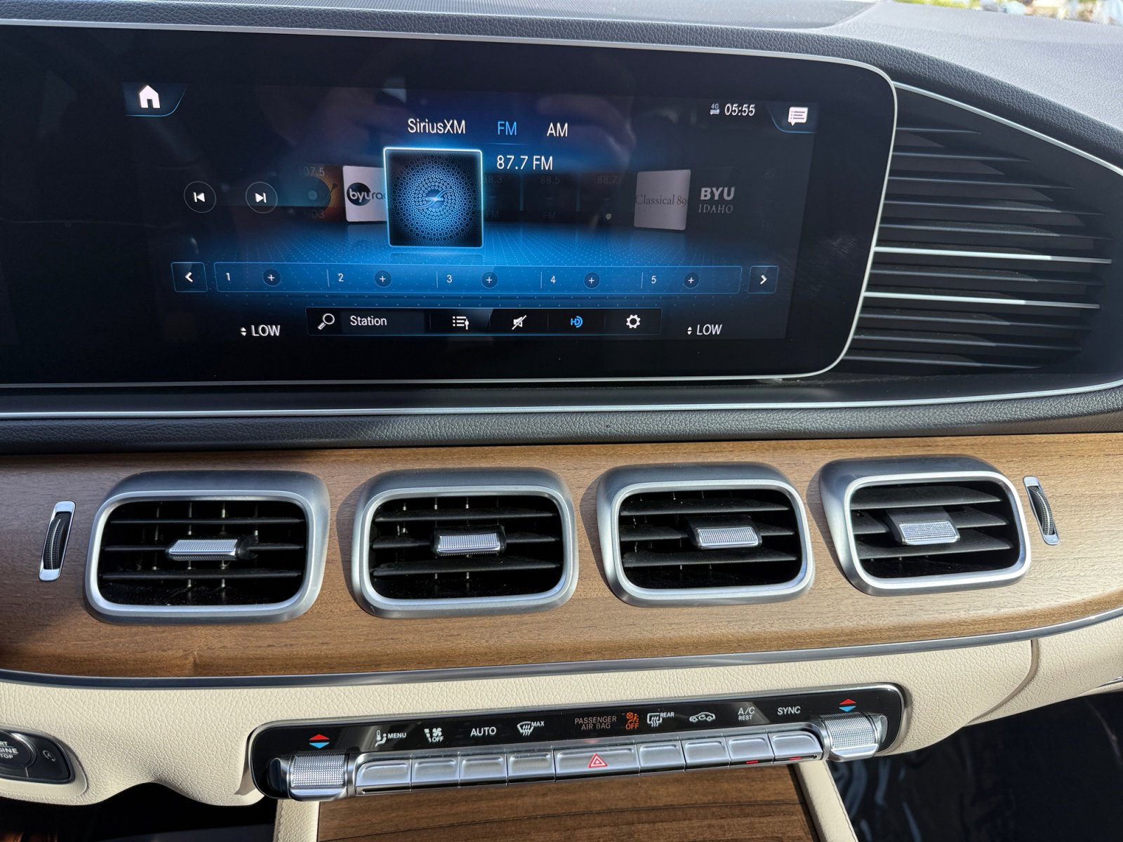 Certified 2021 Mercedes-Benz GLE 350 4MATIC image 12