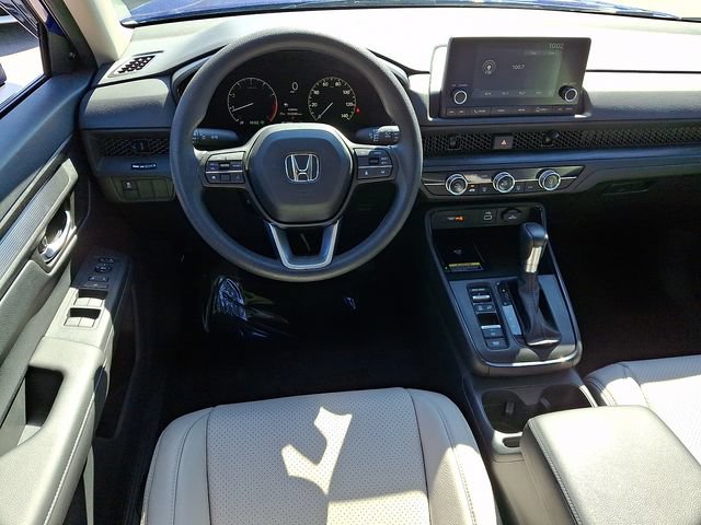 Used 2025 Honda CR-V LX image 13