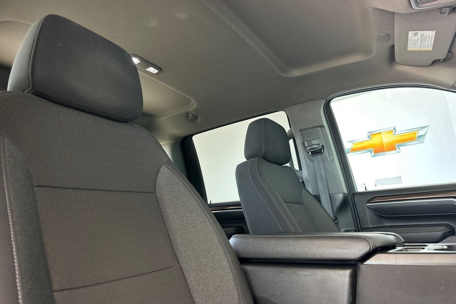 Used 2025 Chevrolet Silverado 2500 LT w/ Convenience Package AWD/4WD image 20