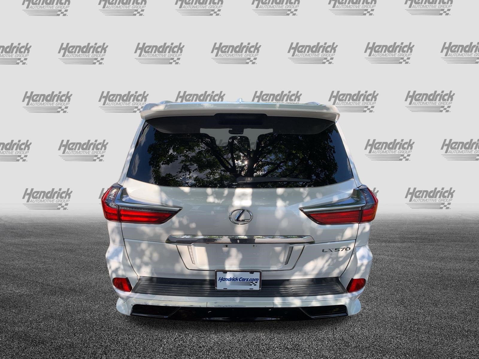 Used 2019 Lexus LX 570 4WD w/ Luxury Package image 9