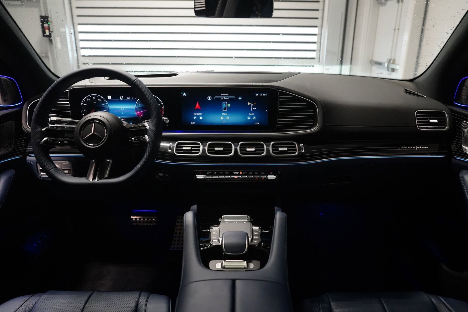 New 2026 Mercedes-Benz GLS 580 4MATIC image 18