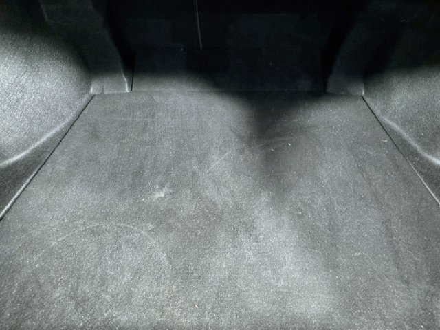 Used 2020 Toyota Camry XSE FWD image 32
