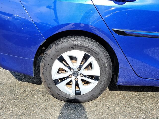 Used 2016 Toyota Prius Three FWD image 6