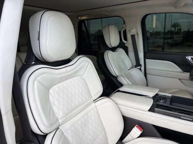 Certified 2023 Lincoln Navigator L Black Label AWD/4WD image 17