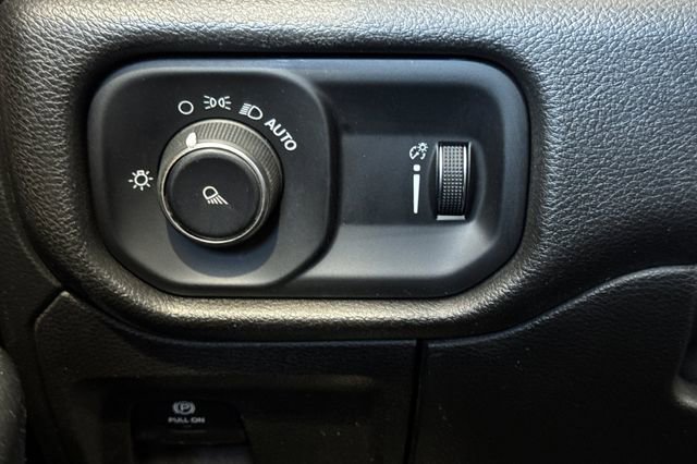 Used 2020 RAM 1500 HFE image 41