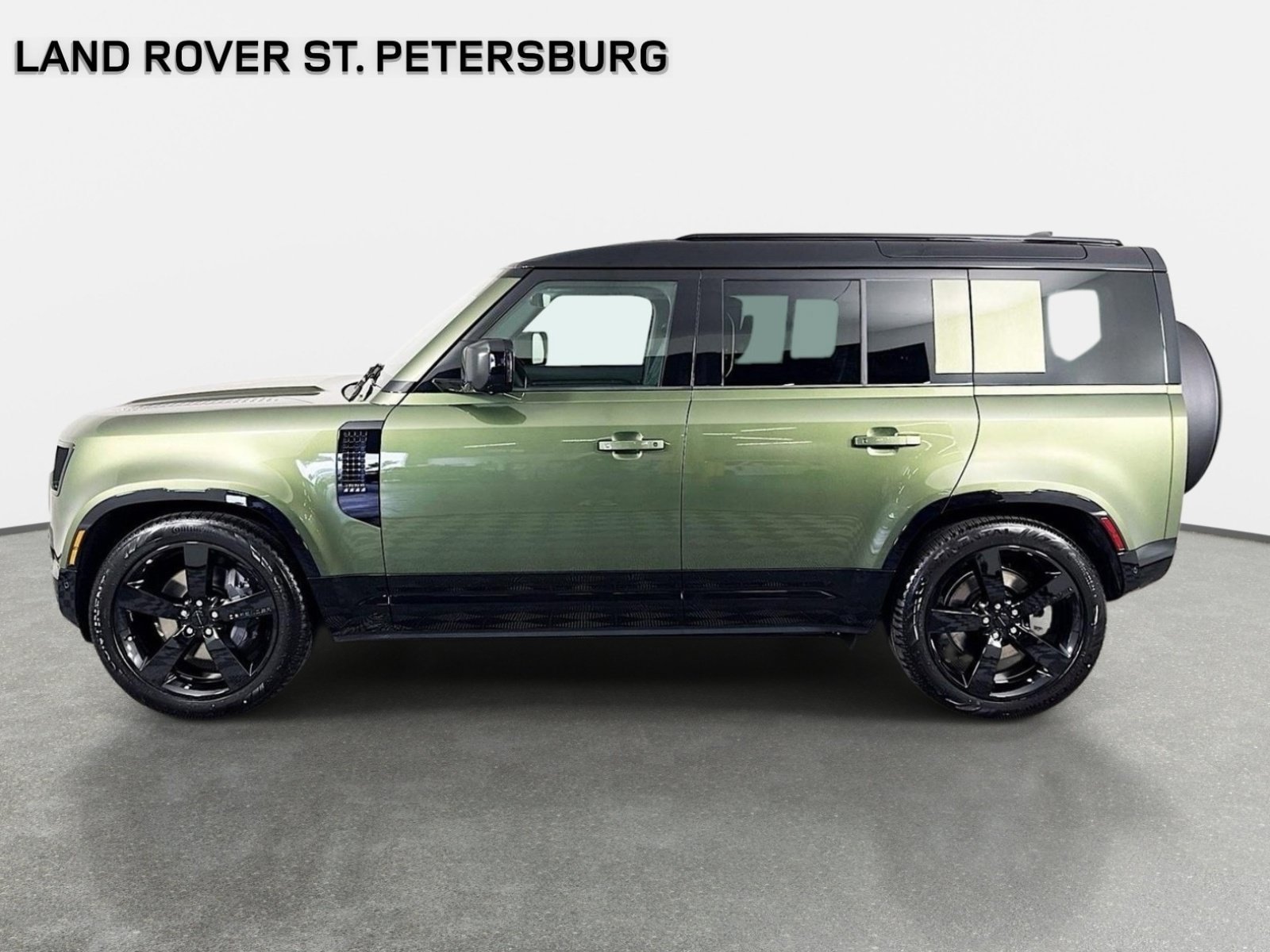 New 2026 Land Rover Defender 110 X-Dynamic SE AWD/4WD image 8