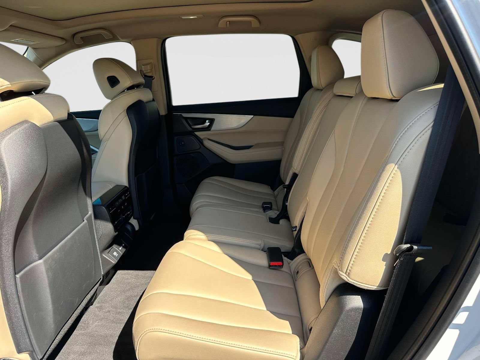 Certified 2025 Acura MDX SH-AWD image 13