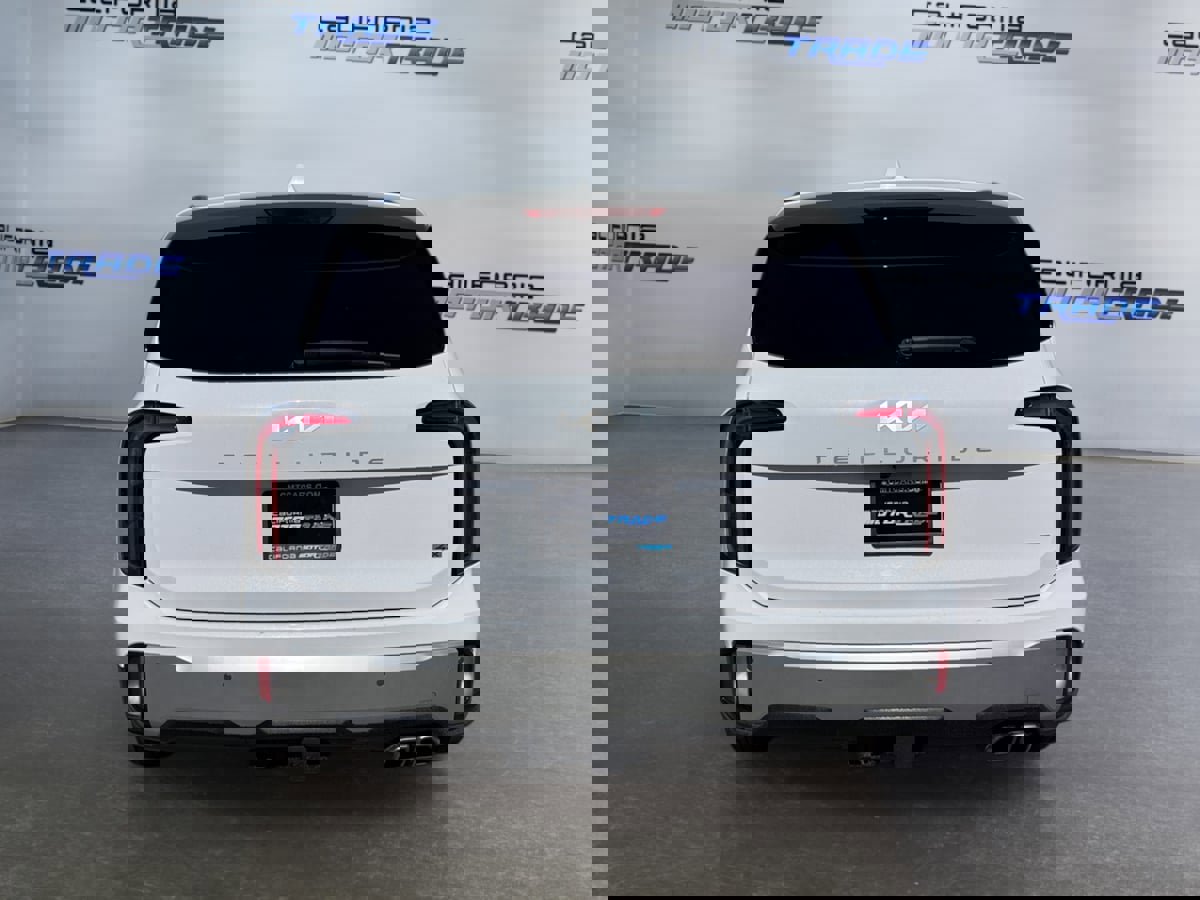 Used 2024 Kia Telluride EX w/ EX Captain's Chair Package image 6
