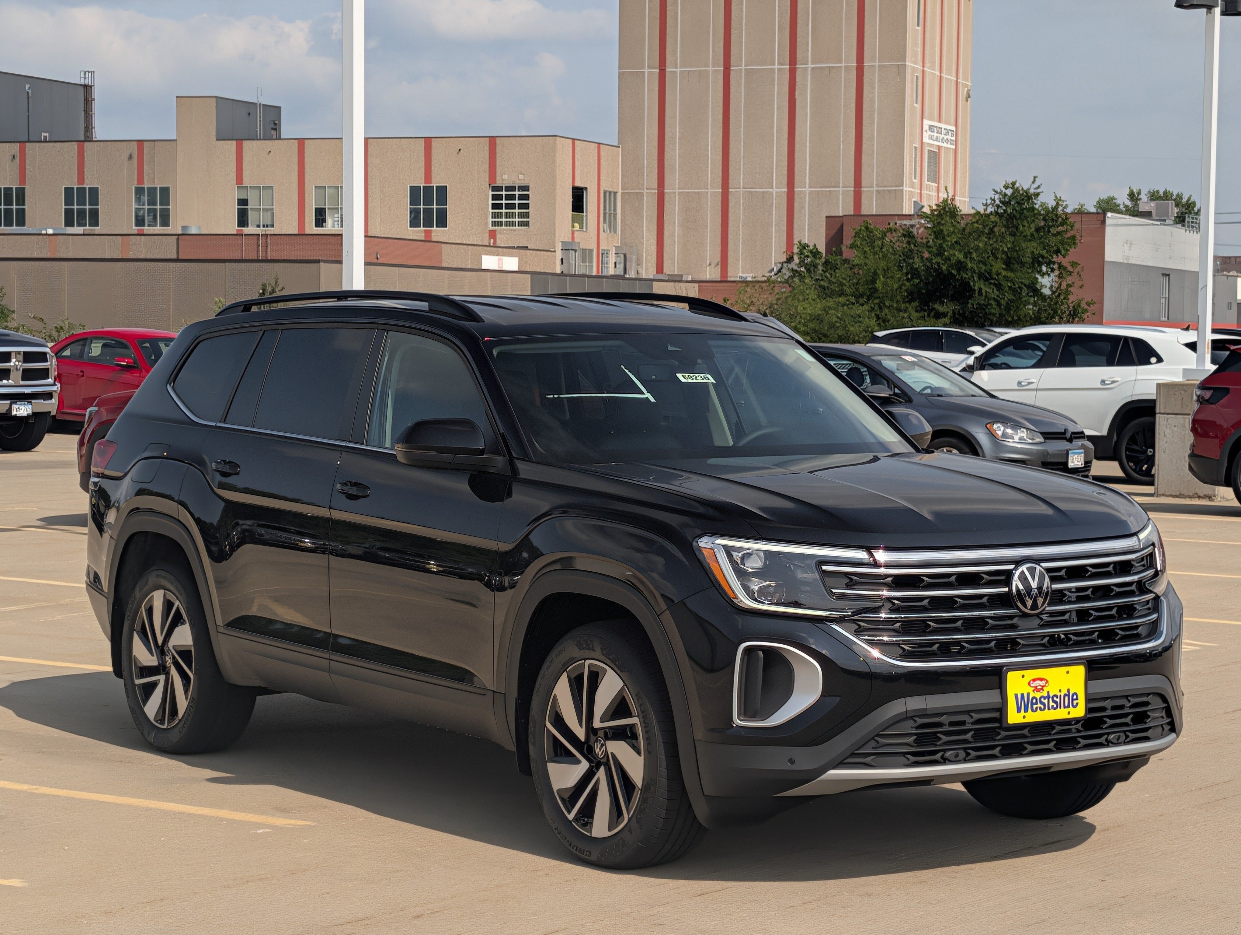 New 2026 Volkswagen Atlas SE AWD/4WD image 4