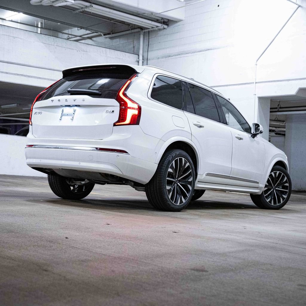 New 2026 Volvo XC90 B6 Ultra w/ Protection Package Premier AWD/4WD image 6