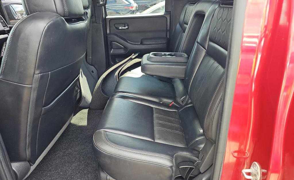 Used 2022 Nissan Frontier PRO-4X w/ Pro-4X Premium Package AWD/4WD image 17