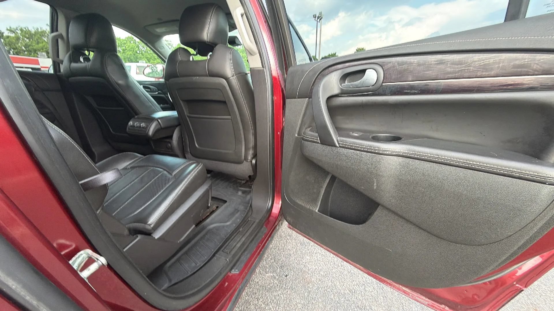 Used 2015 Buick Enclave Leather w/ Trailering Package AWD/4WD image 15