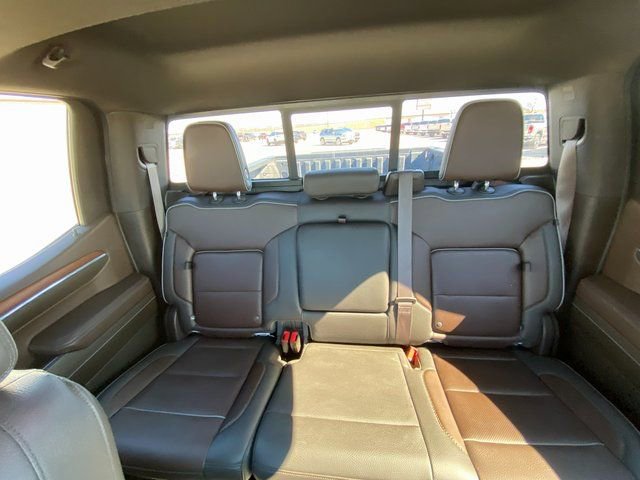 Used 2022 GMC Sierra 1500 Denali w/ Denali Reserve Package image 13