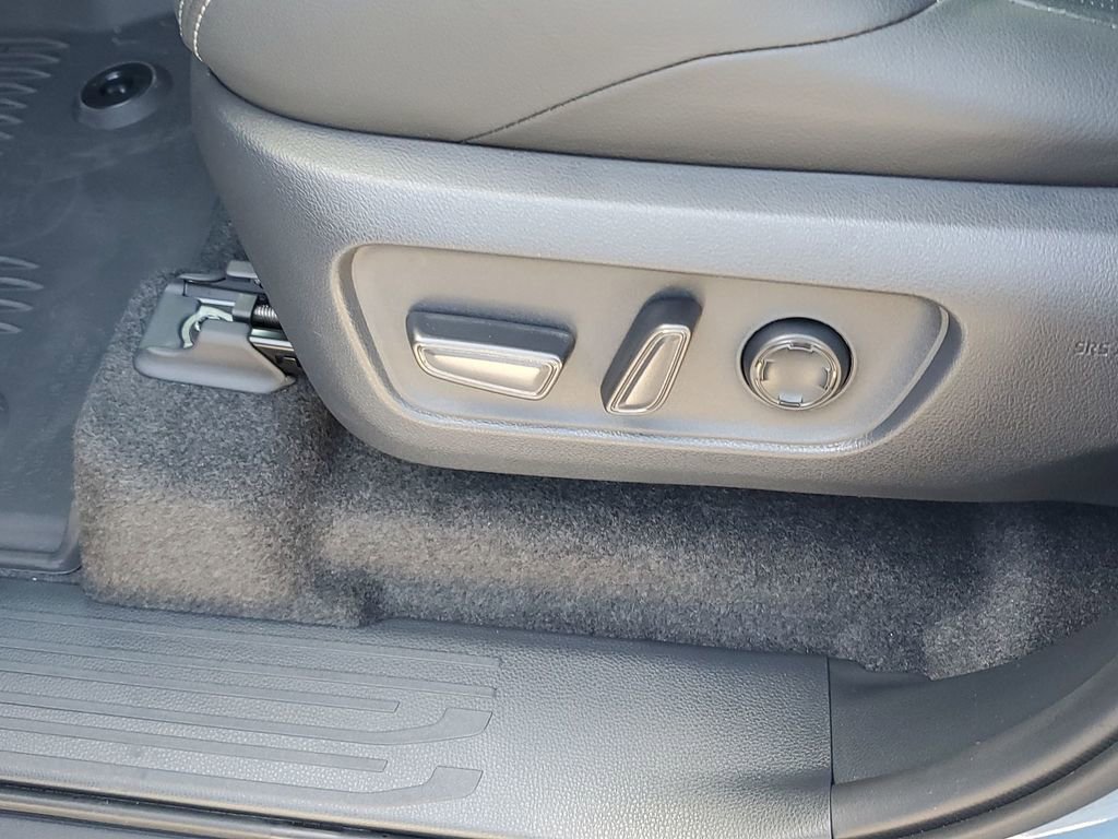 Certified 2025 Toyota 4Runner Limited image 29