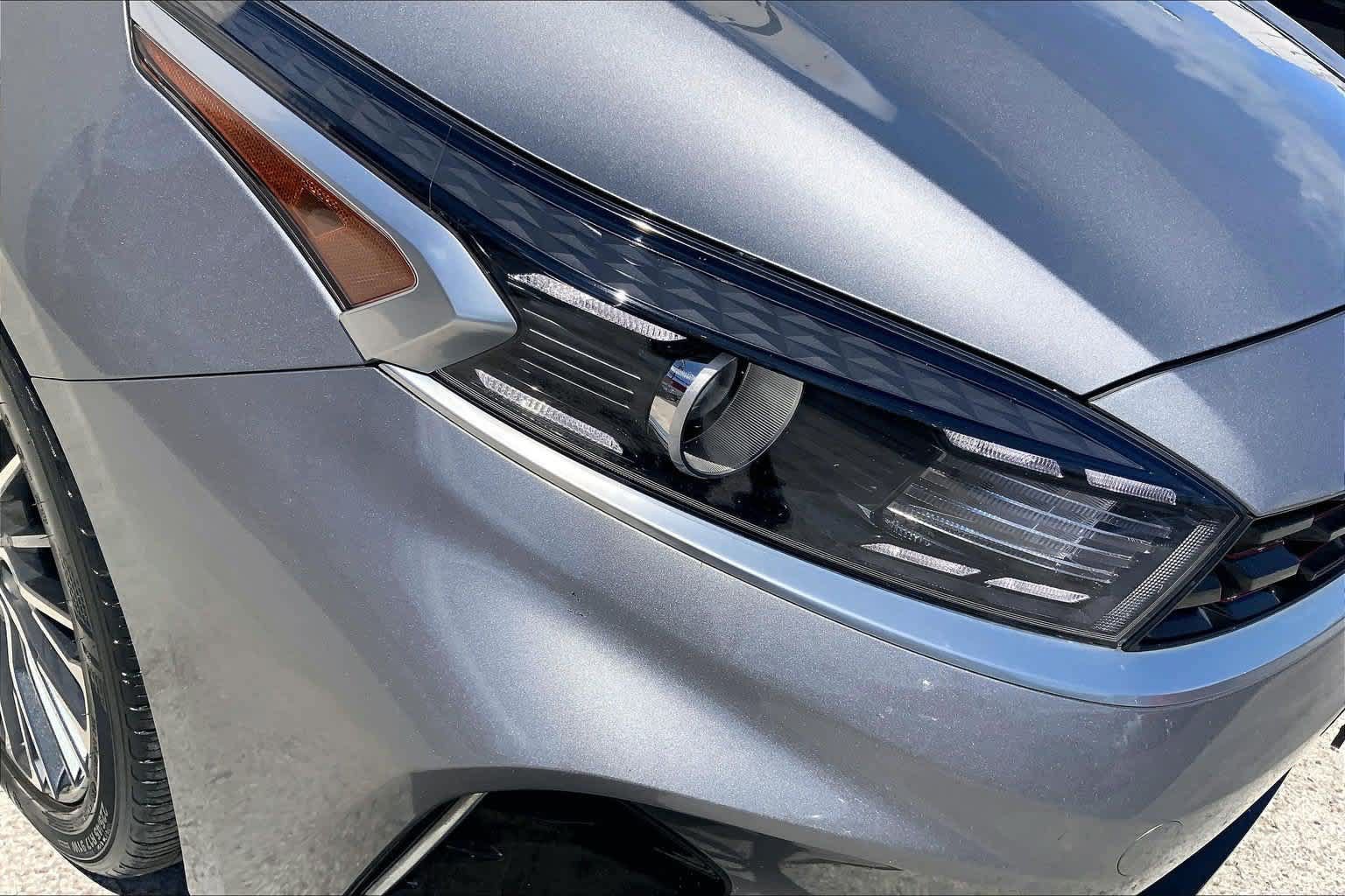 Used 2023 Kia Forte GT-Line w/ GT-Line Premium Package FWD image 31