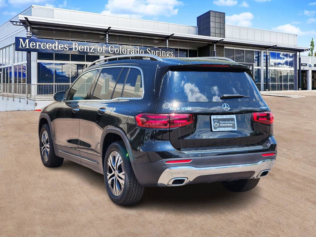 New 2025 Mercedes-Benz GLB 250 4MATIC image 7