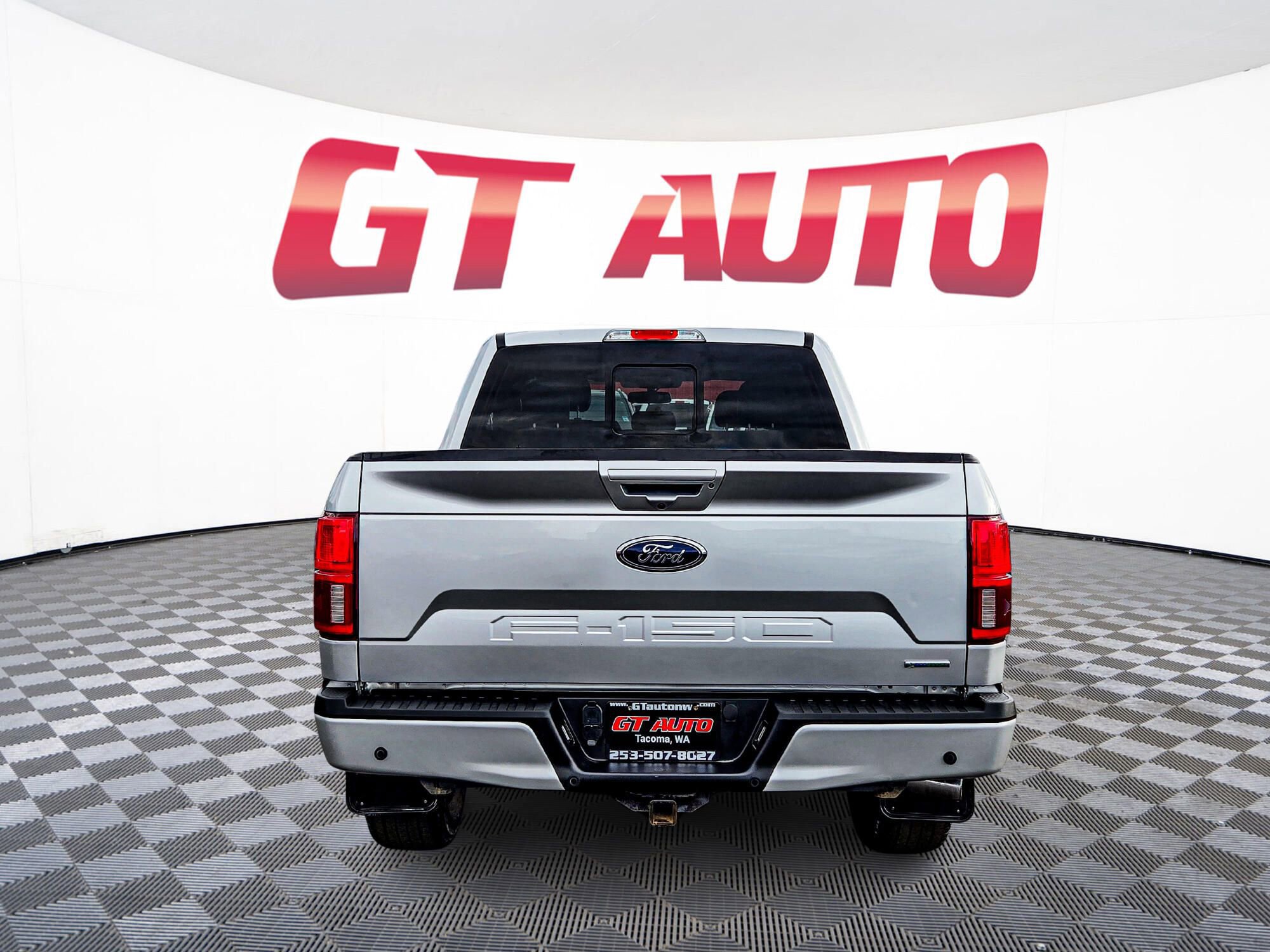 Used 2019 Ford F150 Lariat w/ Equipment Group 502A Luxury AWD/4WD image 6