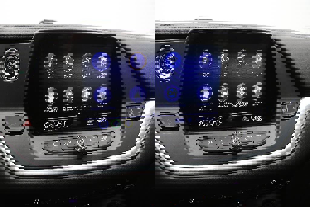 Used 2019 Chevrolet Blazer LT image 22