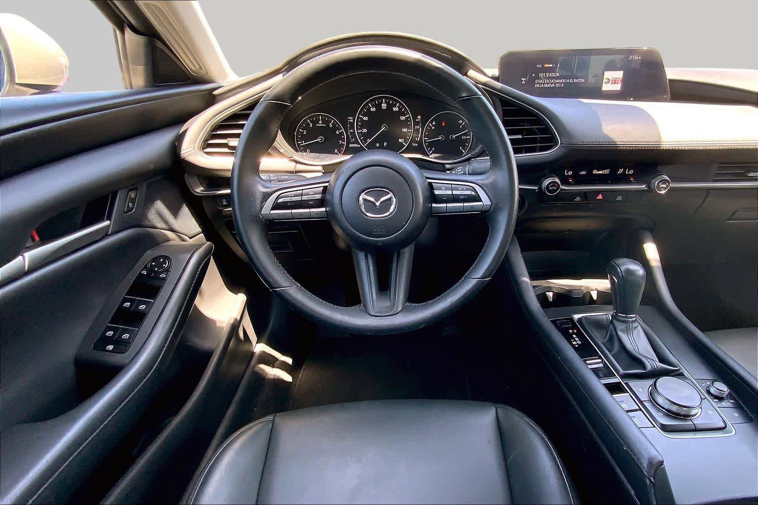 Used 2023 MAZDA MAZDA3 s FWD image 5