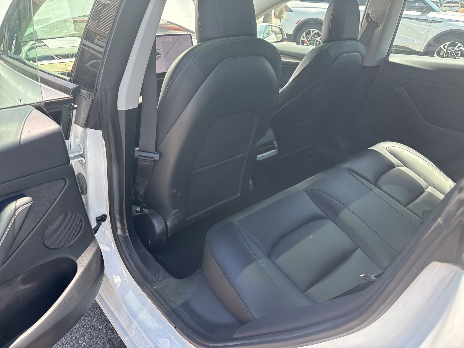 Used 2021 Tesla Model 3 Standard Range Plus RWD image 16