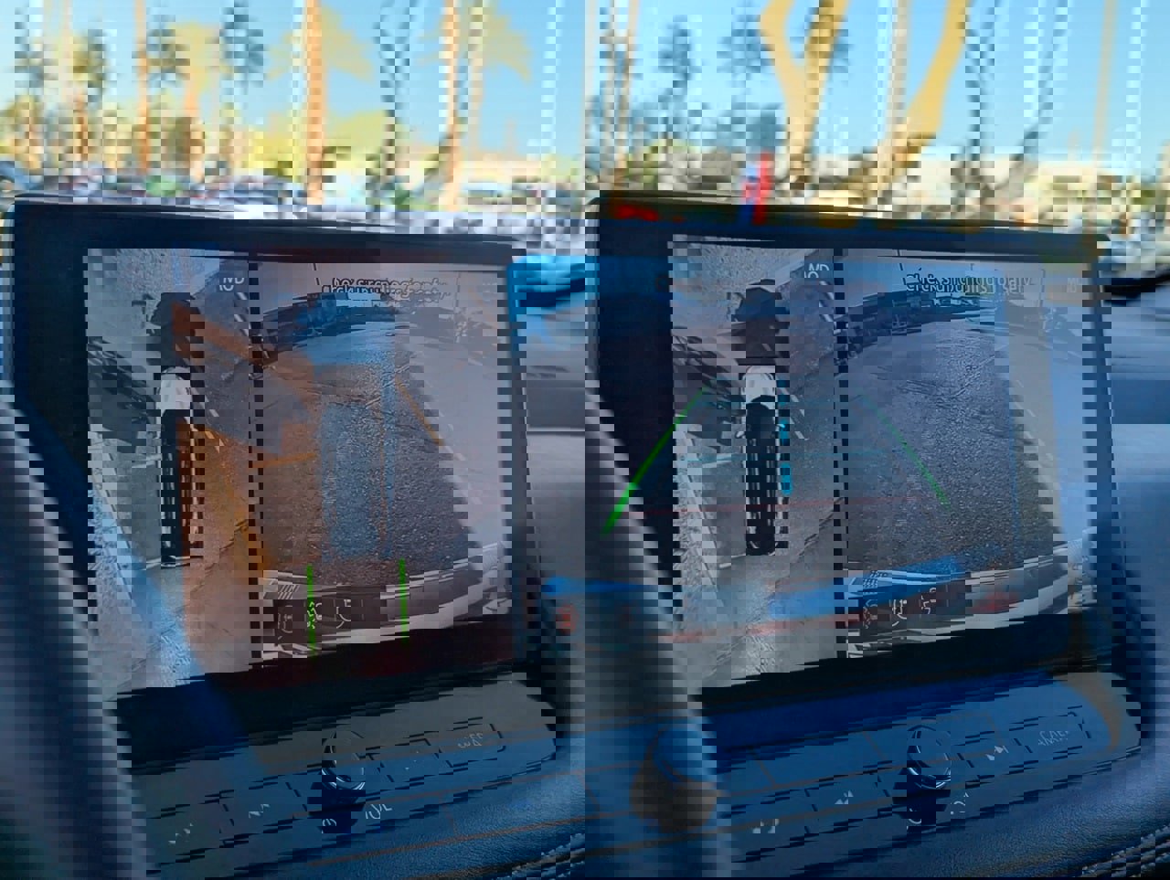 Certified 2025 Nissan Rogue Platinum image 24