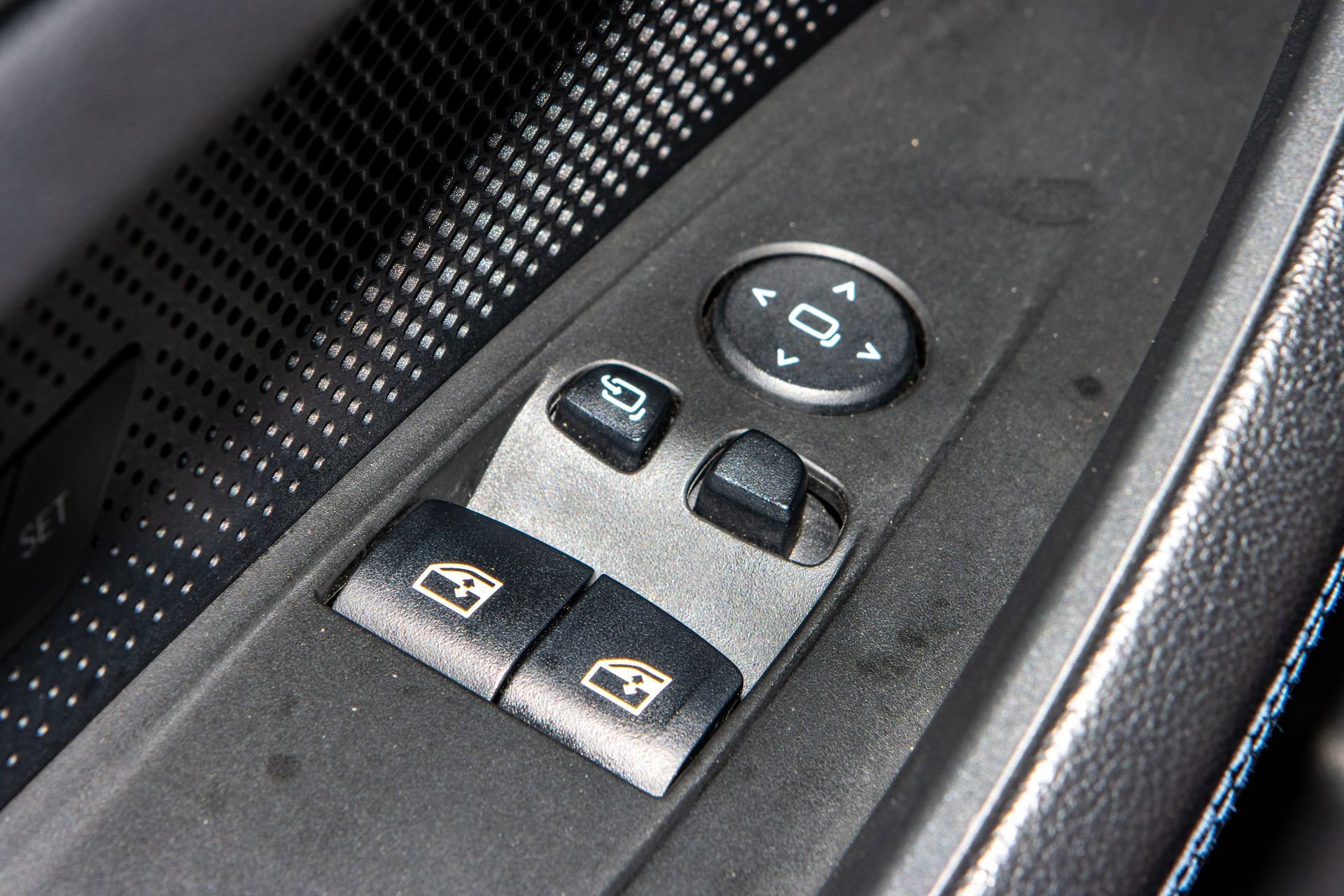 Used 2021 BMW 430i Coupe w/ M Sport Package image 22