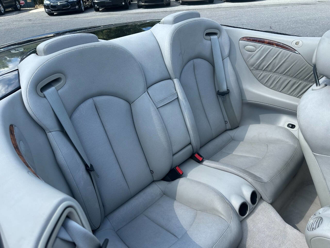 Used 2004 Mercedes-Benz CLK 500 Cabriolet image 29