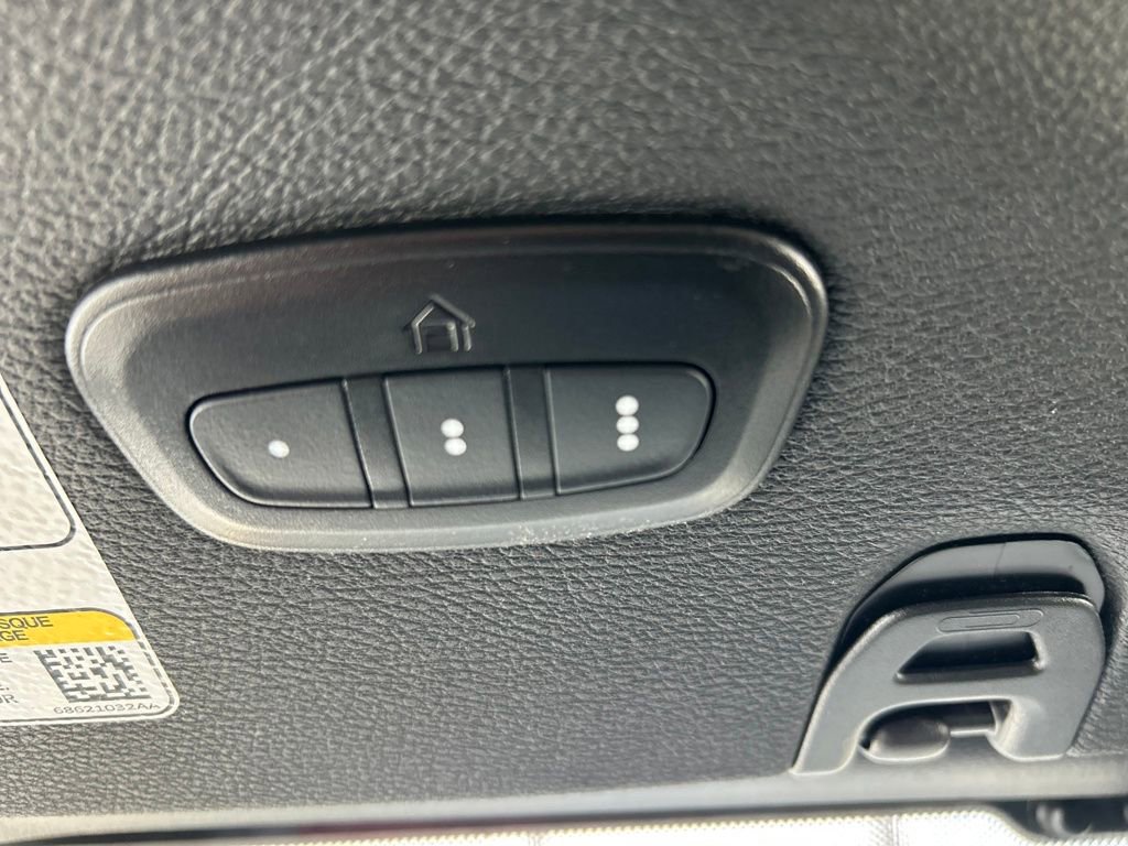 Used 2024 Jeep Wrangler Unlimited w/ Convenience Group image 36