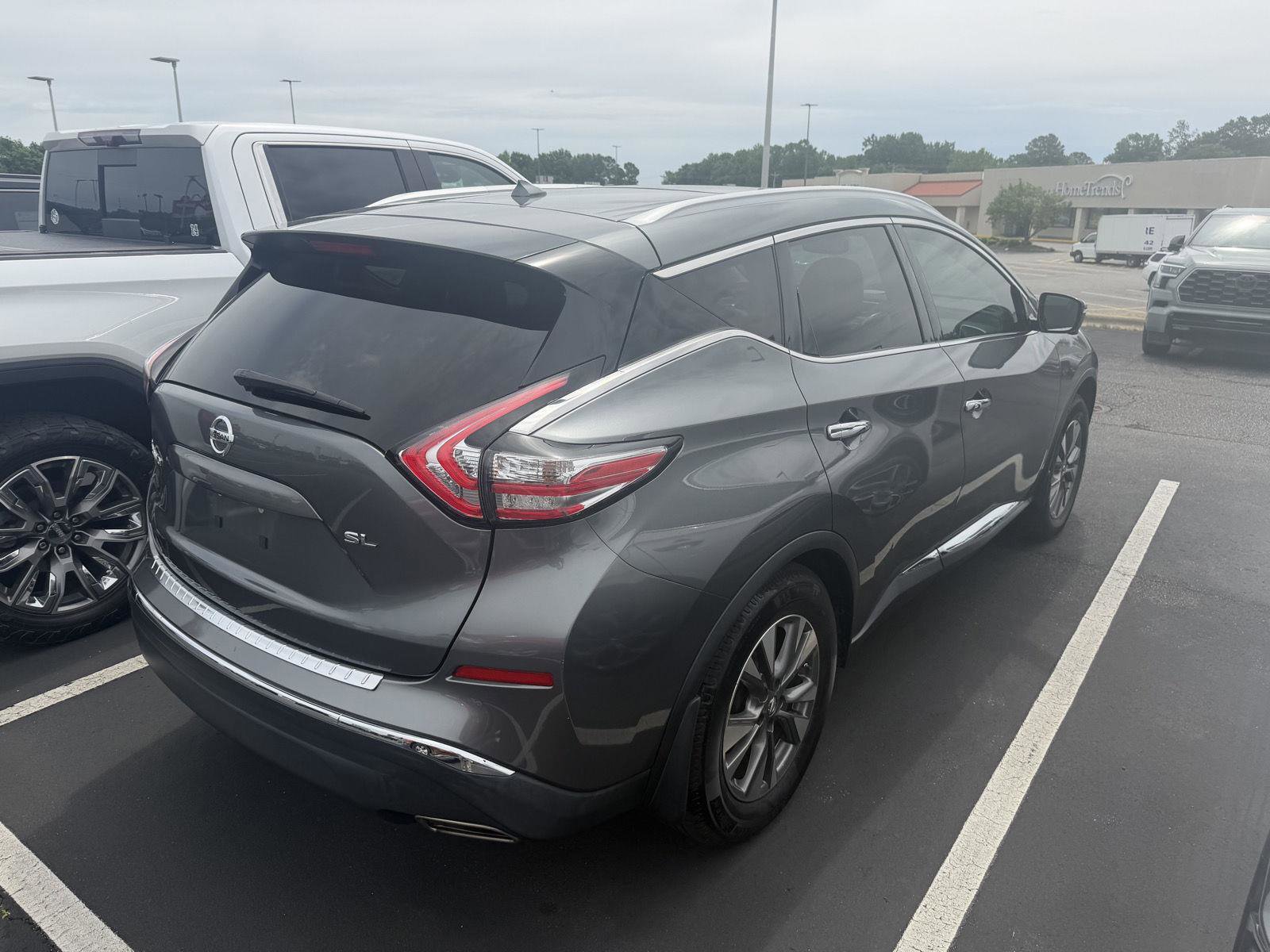 Used 2015 Nissan Murano SL w/ SL Technology Package FWD image 5