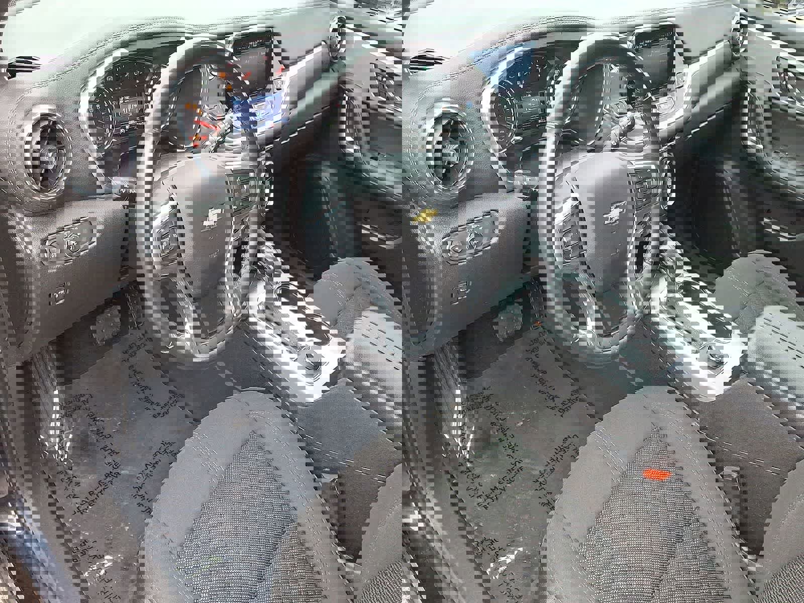 Used 2020 Chevrolet Blazer LT image 16