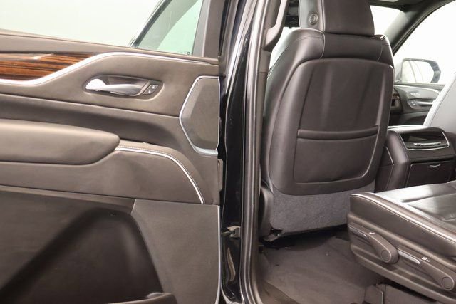 Used 2021 Cadillac Escalade ESV Premium Luxury image 27