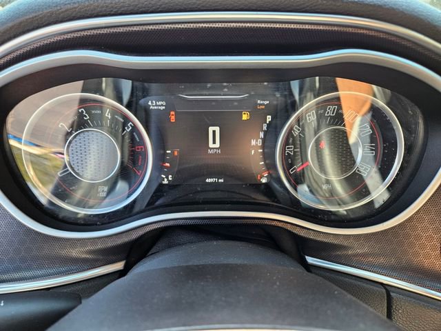 Used 2015 Dodge Challenger R/T Plus image 25