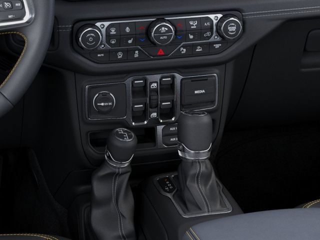 New 2026 Jeep Wrangler Unlimited Sahara w/ Safety Group AWD/4WD image 24