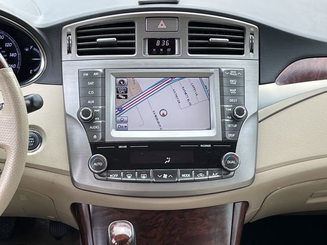 Used 2011 Toyota Avalon Limited image 15