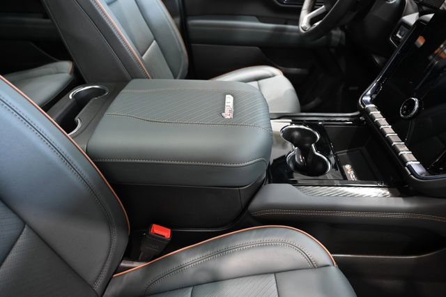 New 2026 GMC Yukon XL AT4 w/ AT4 Premium Plus Package image 23