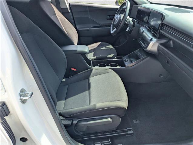 Used 2024 Hyundai Kona SEL w/ Convenience Package FWD image 20