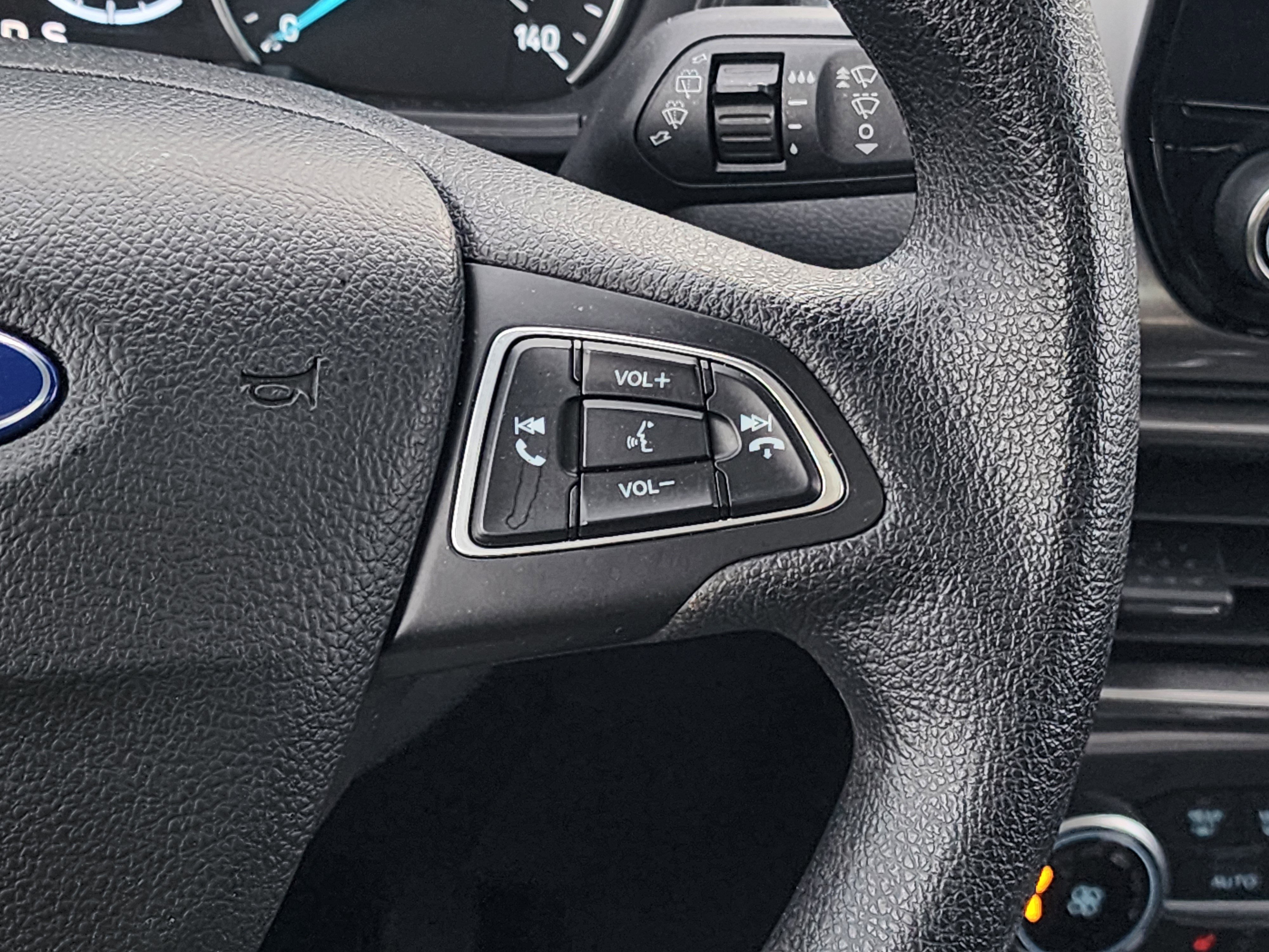 Used 2021 Ford EcoSport SE image 24