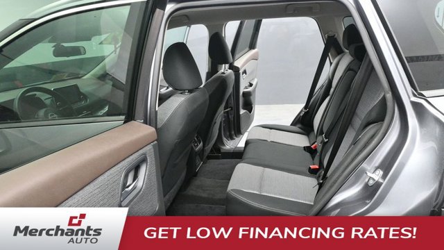 Used 2022 Nissan Rogue SV AWD/4WD image 22