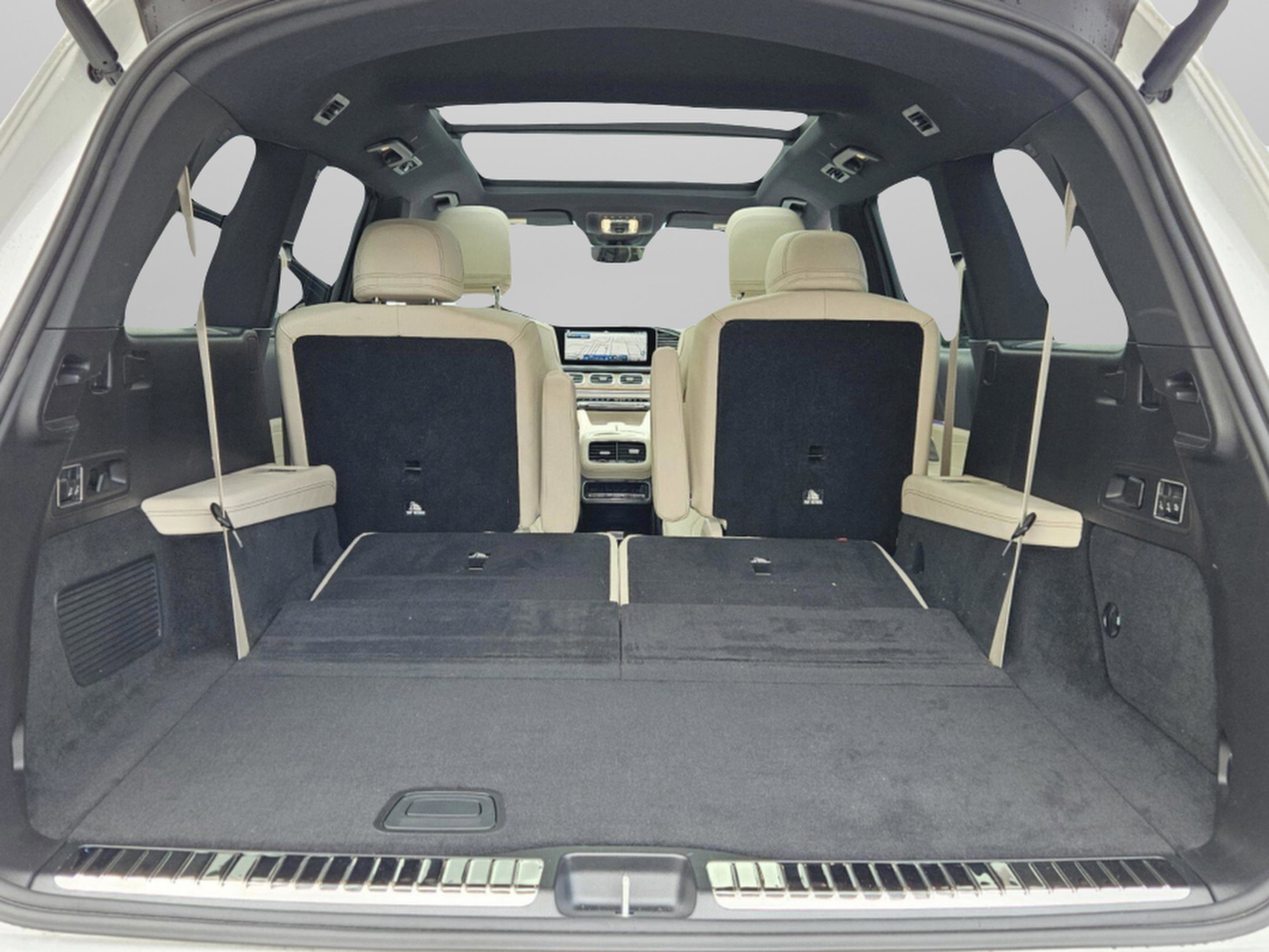 Used 2025 Mercedes-Benz GLS 450 4MATIC image 38