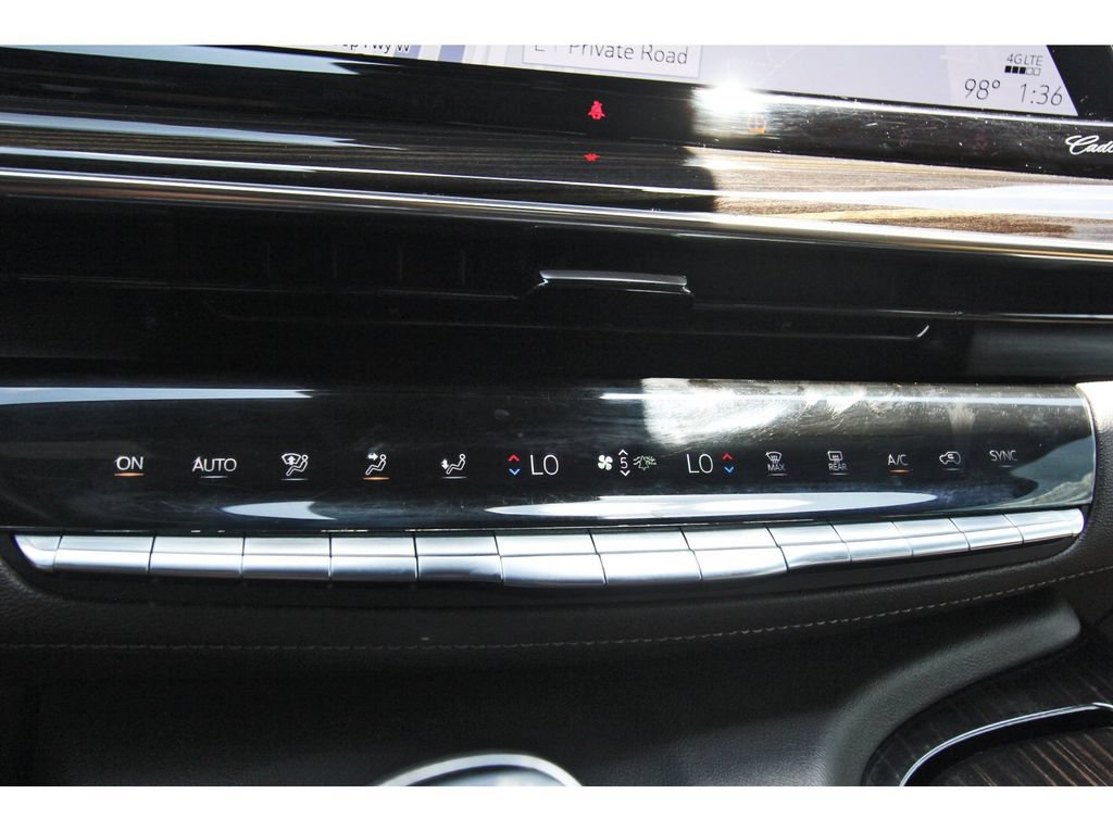 Used 2021 Cadillac Escalade Premium Luxury w/ Driver Assist Tech Package AWD/4WD image 21